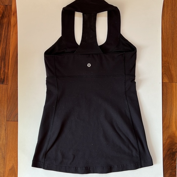 Lululemon black scoop neck tank top - Picture 9 of 9